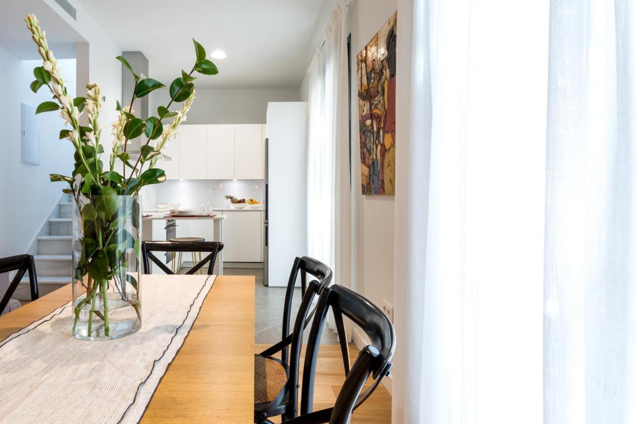 Apartamentos Rg Plaza De Espana Севілья Екстер'єр фото