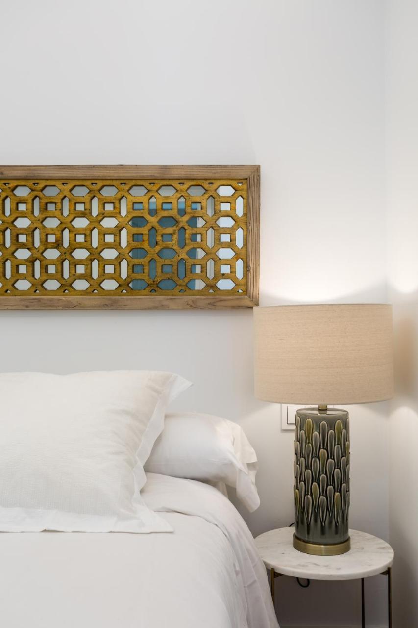 Apartamentos Rg Plaza De Espana Севілья Екстер'єр фото