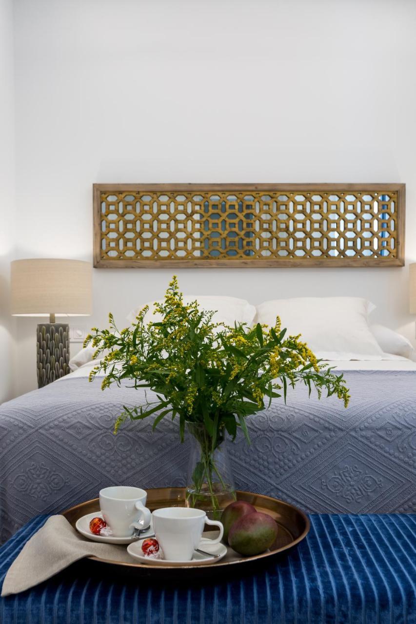 Apartamentos Rg Plaza De Espana Севілья Екстер'єр фото